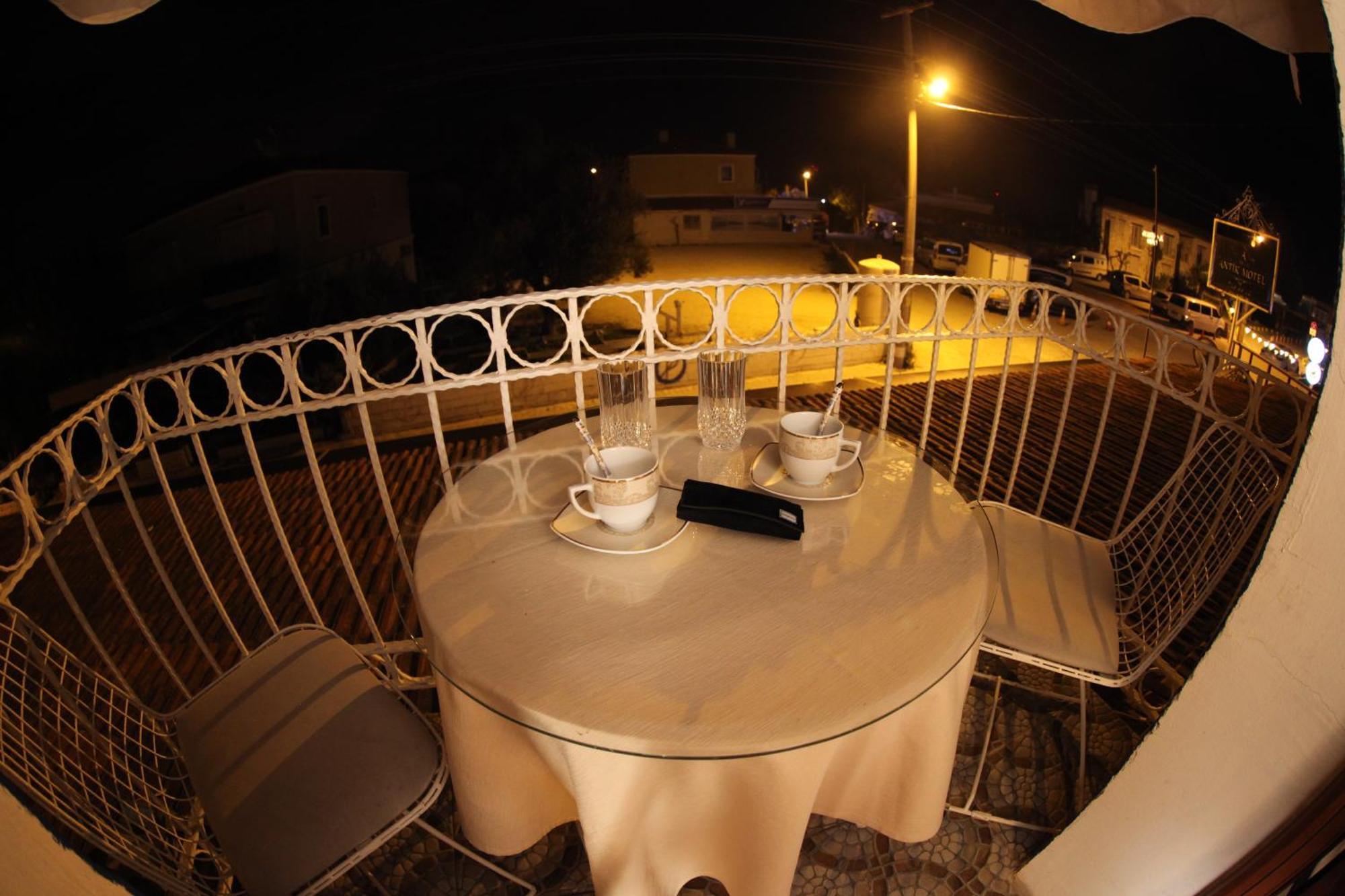 Alacati Antik Motel Чесме Екстериор снимка