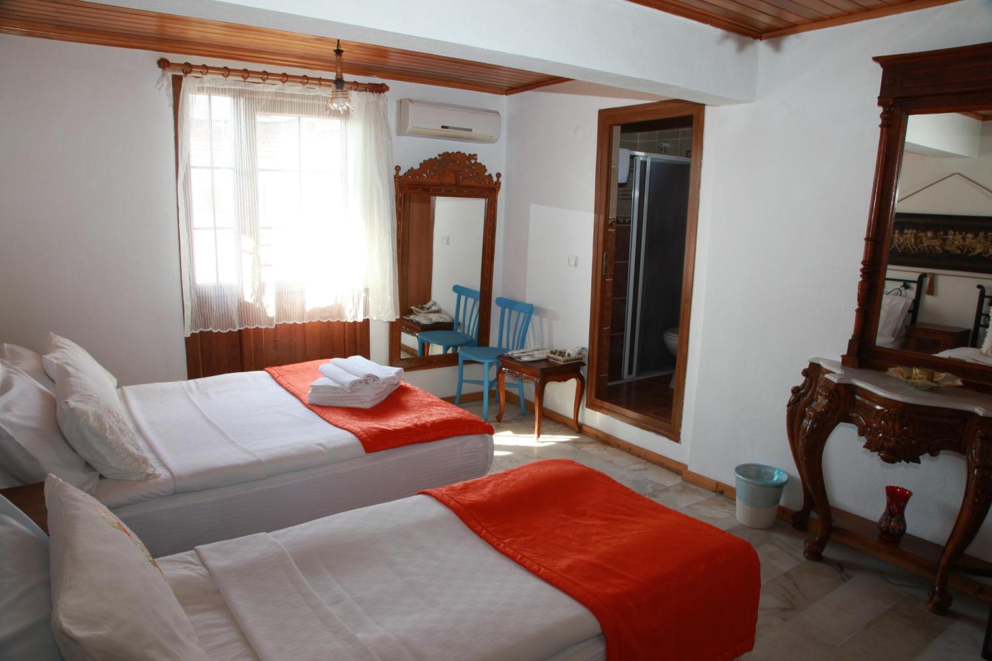 Alacati Antik Motel Чесме Екстериор снимка